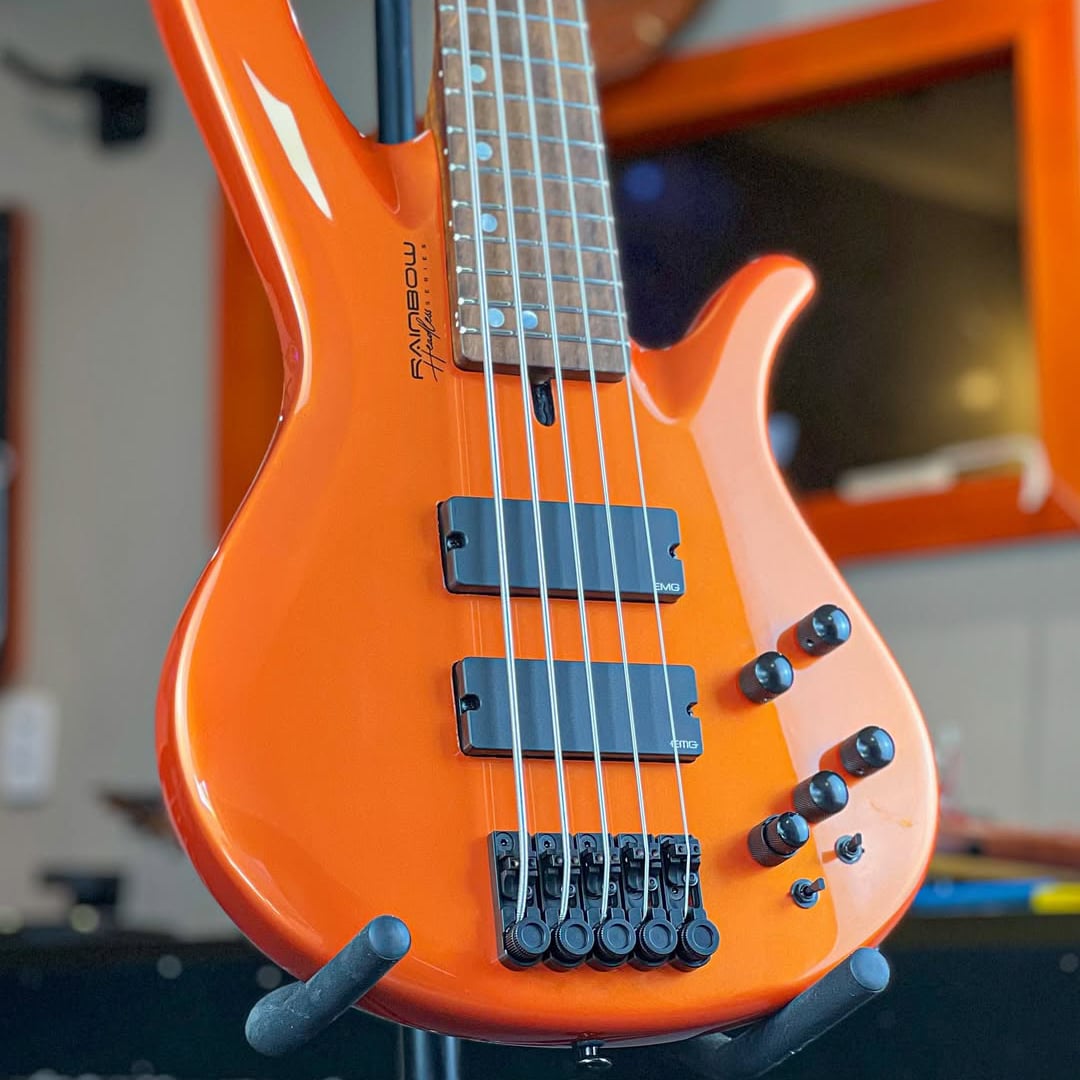 headless-bass-bridge-tuners